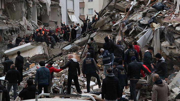 ‘Artçı sarsıntılar en az 1 yıl devam edecek’