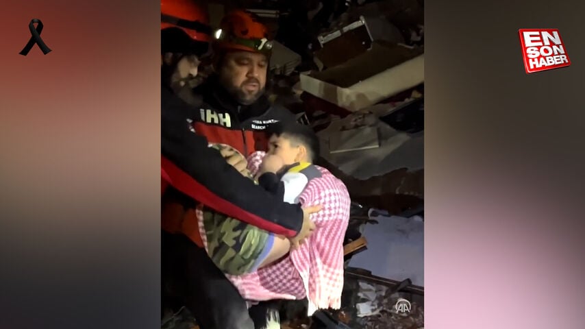 İHH’nin 65 arama kurtarma ekibi, 265 kişiyi enkazdan kurtardı