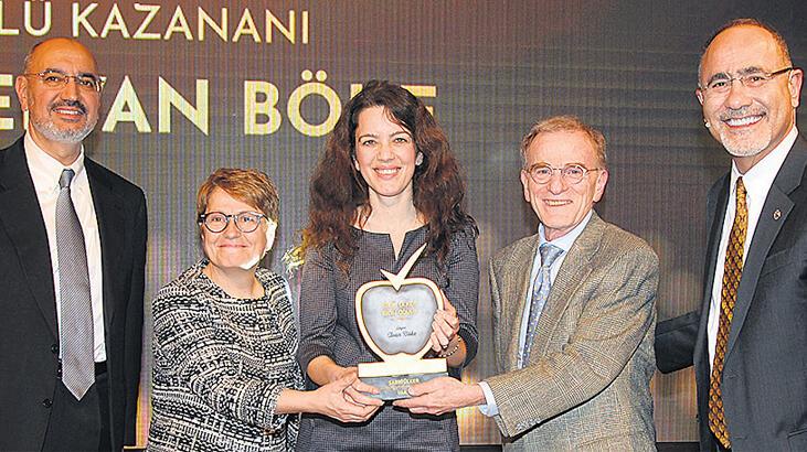 Bilim ödülü yumurtanın gizemine