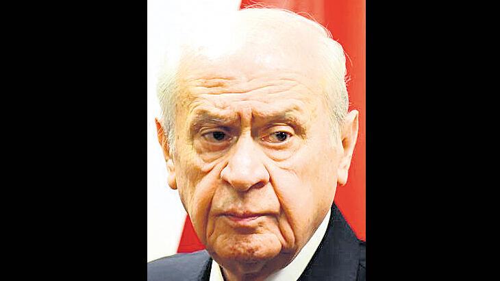 MHP’nin yeni sloganı: Umuda omuz omuza