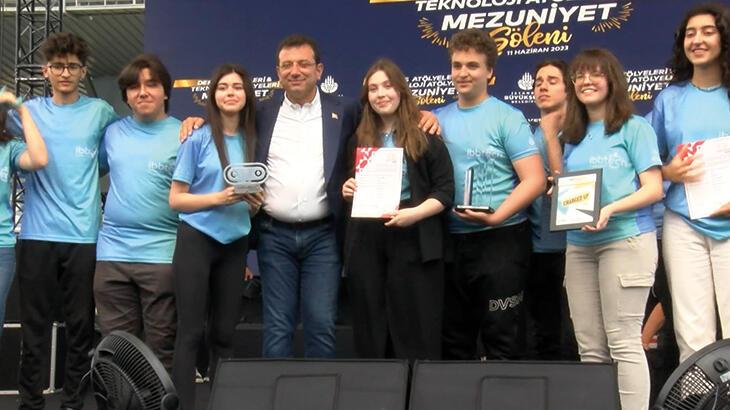 İBB Başkanı İmamoğlu mezuniyet törenine katıldı