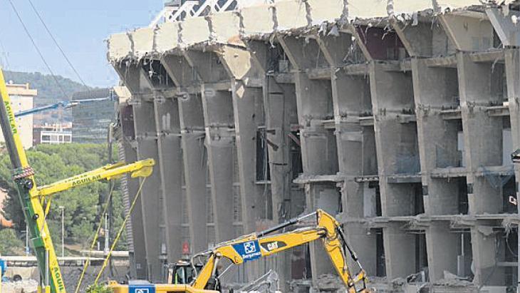 Barcelona’dan erken teslim ikramiyesi!