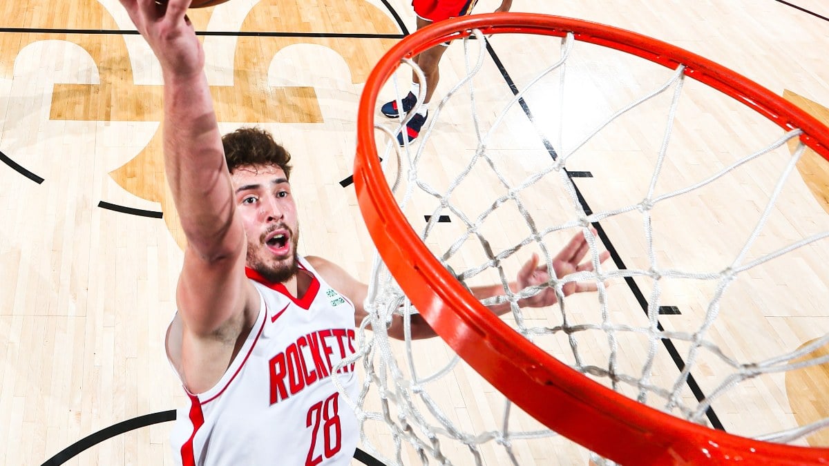 Alperen Şengün attığı 37 sayıyla kariyer rekorunu kırdı