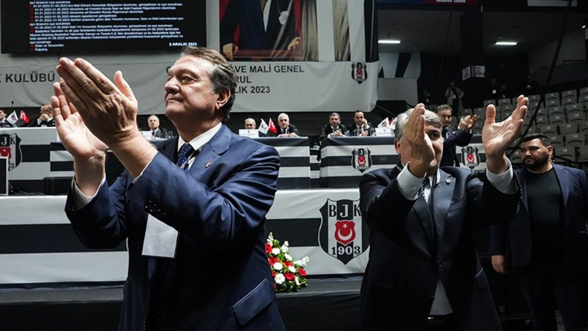Beşiktaş’ın başkan adayları Serdal Adalı ve Hasan Arat birlikte fotoğraf verdi