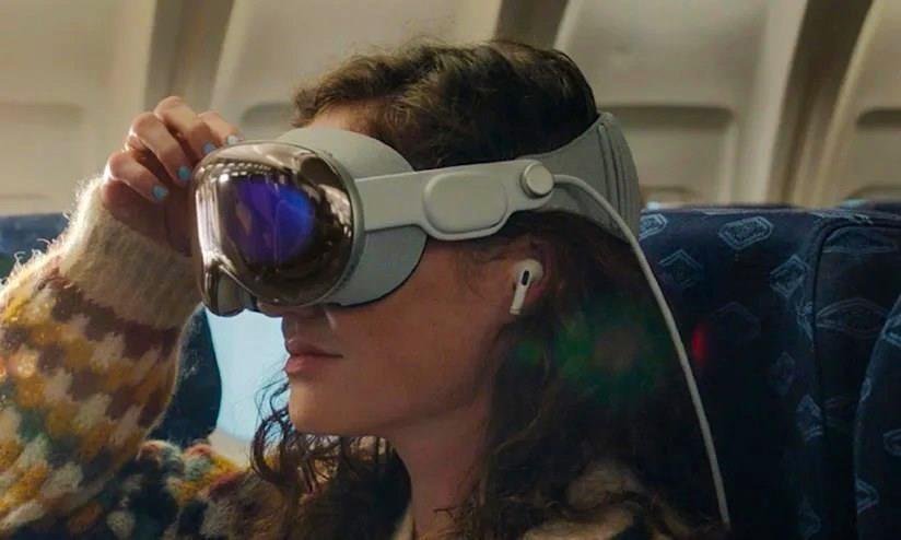 Lüks havayolu şirketi yolcularına Apple Vision Pro sunacak