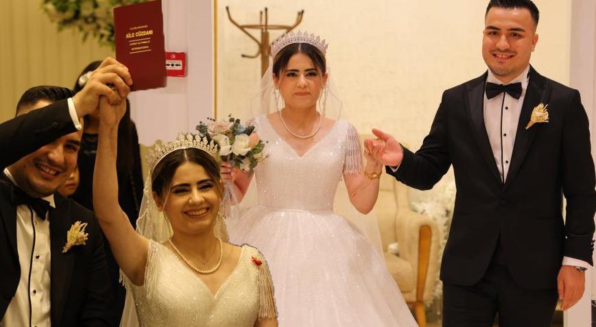 Ailesini kaybetti, 3 gün enkaz altında kaldı! 5 yıl sonra mutlu son