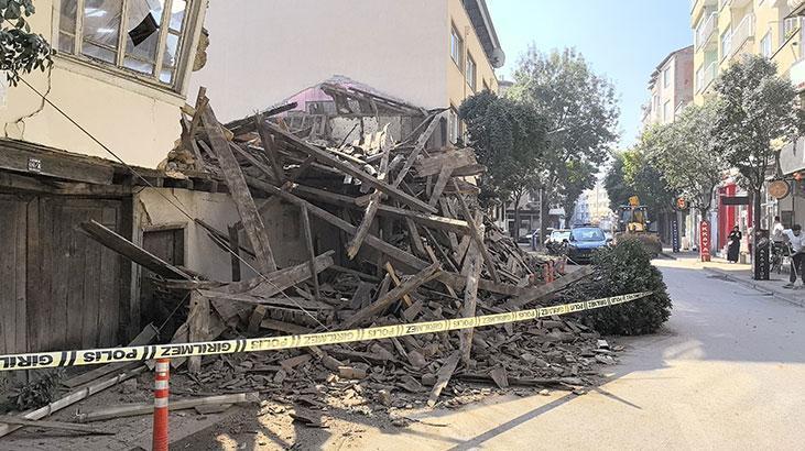 Bursa’da metruk bina çöktü