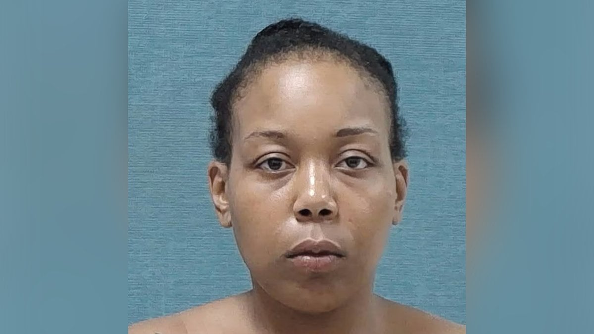 ABD’de kediyi herkesin gözü önünde öldürdü: Komşularına bakarak yedi