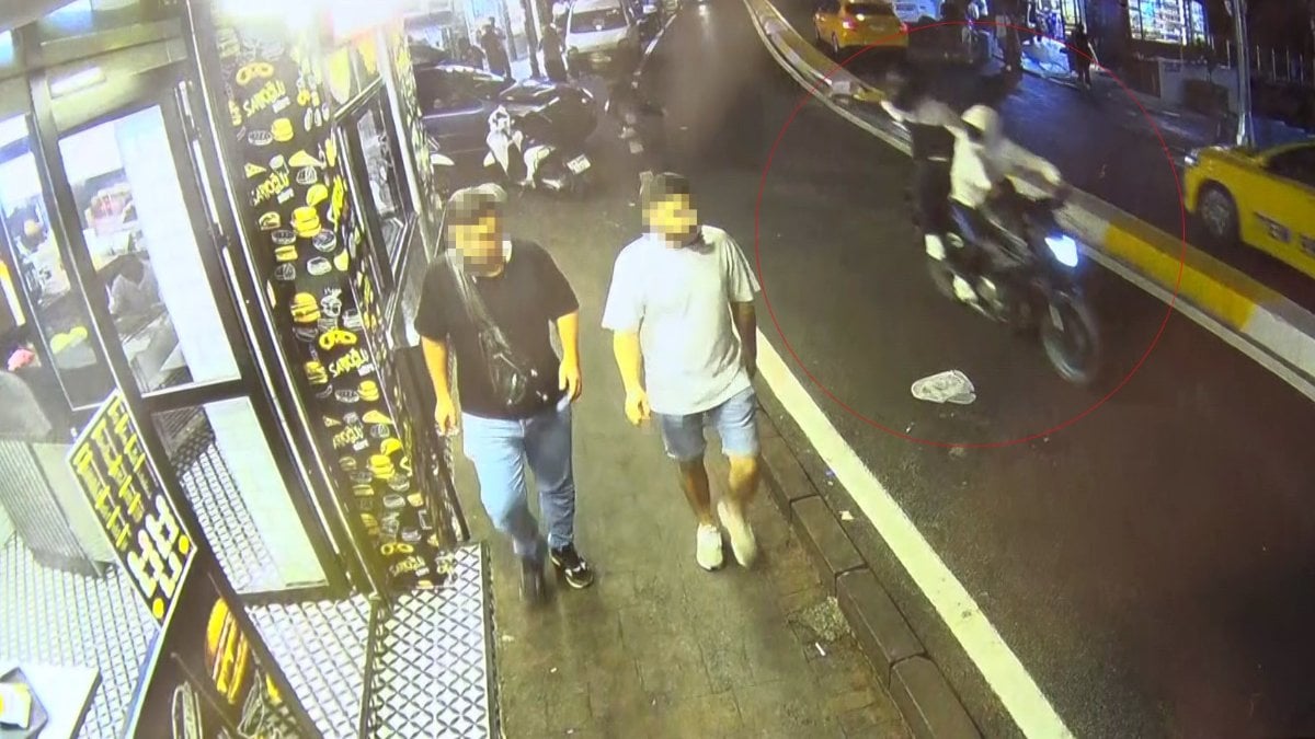 İstanbul’da silahlı saldırganlar büfeye kurşun yağdırdı