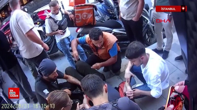 Avcılar’da motokurye kaza yaptı; arkadaşları seferber oldu