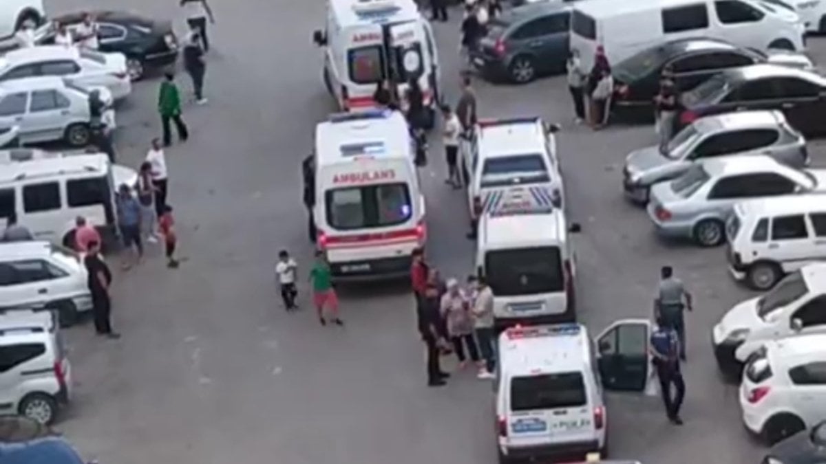 Gaziantep’te kavgayı ayırmak isteyen site görevlisi göğsünden bıçaklandı