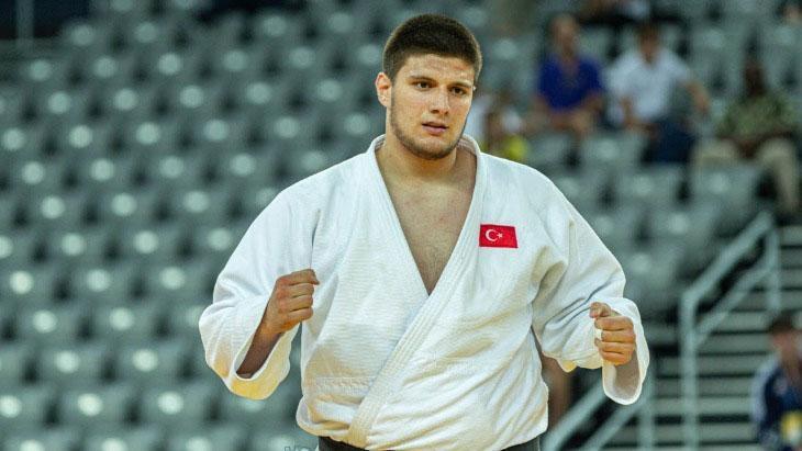 İbrahim Tataroğlu’ndan Avrupa Şampiyonası’nda altın madalya!